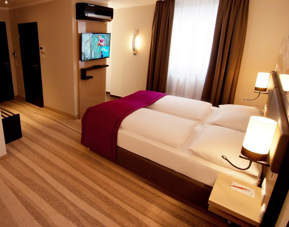 Amalienburg - Boutique & Boarding Hotel Мюнхен Экстерьер фото